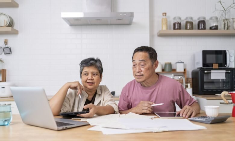 How Does Life Insurance Work After Retirement? (USA 2025)